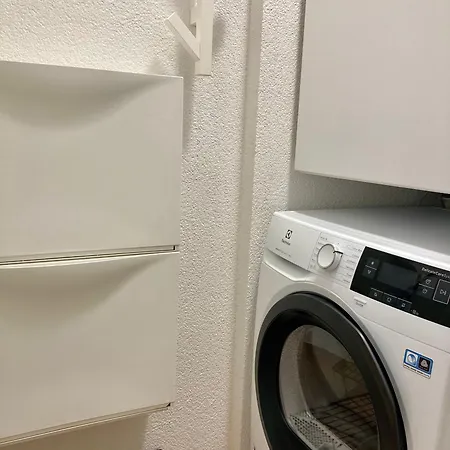 Modern In Centre - Free Parking Apartment Skopje